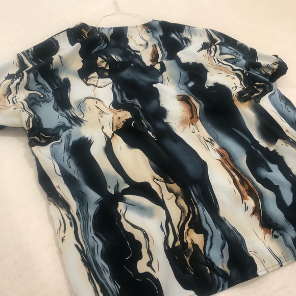 Shein top - Picture 3 of 4